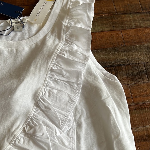 NWT Ruffle Tank - Picture 3 of 4